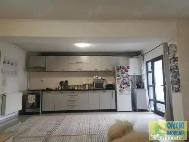 Casă cu 3 camere cu Teren 107 Mp în Faleza Nord