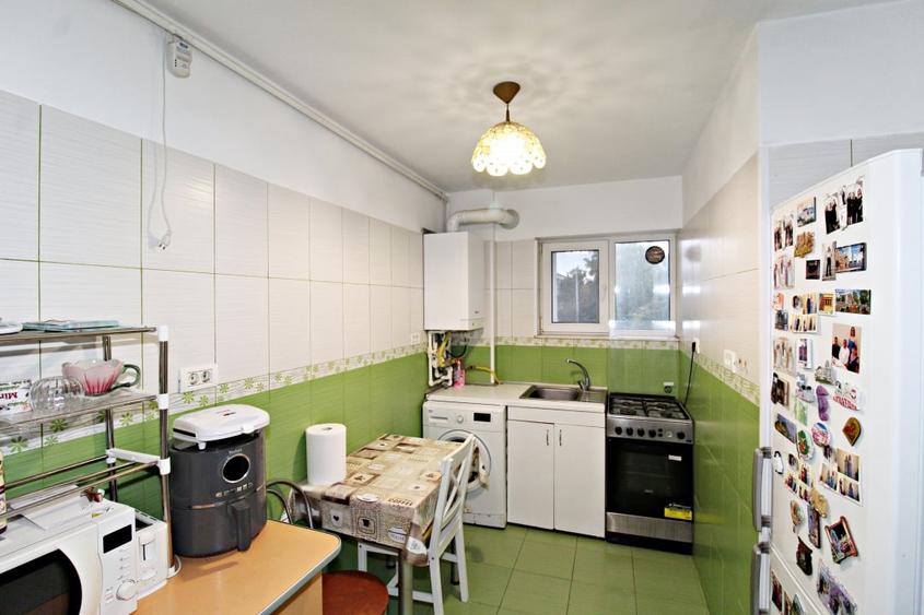 Apartament cu 2 camere circular în City Park Mall