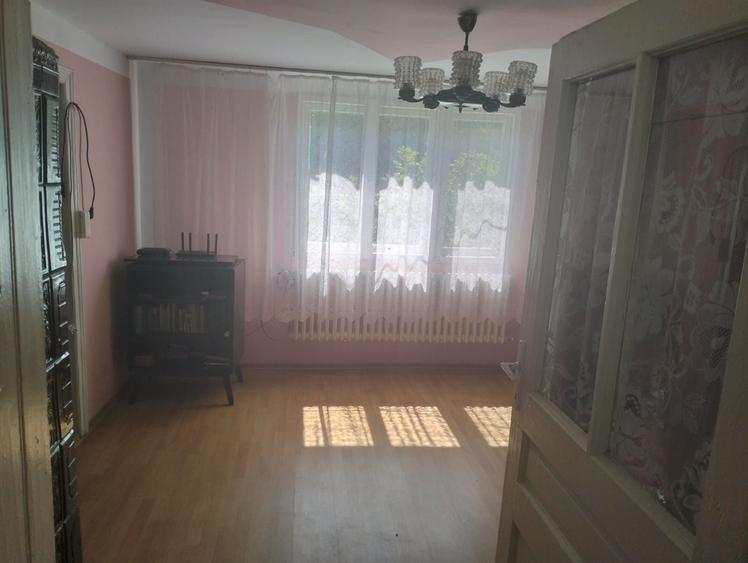 Casă cu 3 camere în Stejar