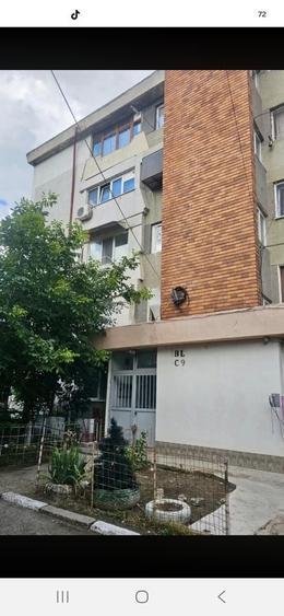 Garsonieră decomandată în Exterior Vest