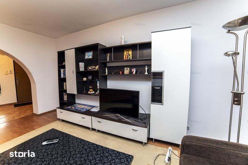 Apartament cu 3 camere decomandat în Militari