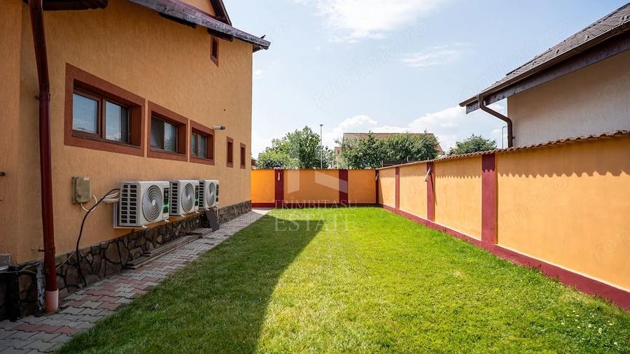 Casă cu 5 camere cu Teren 550 Mp în Bod
