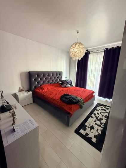 Apartament cu 3 camere decomandat în Basarabia