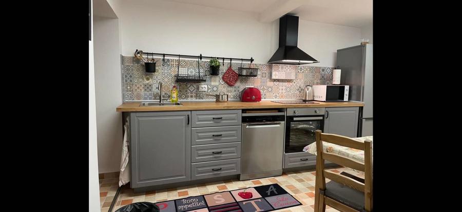 Apartament cu 2 camere decomandat în Județean