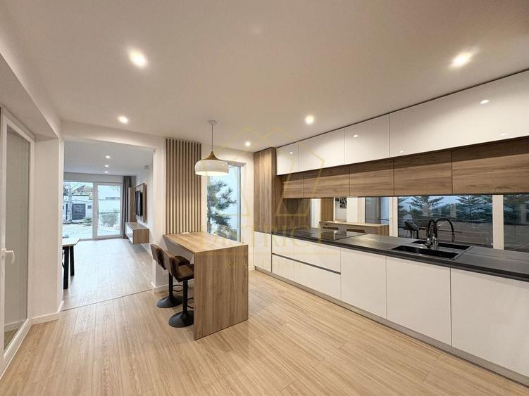 Duplex cu 4 camere cu Canalizare în Girocului