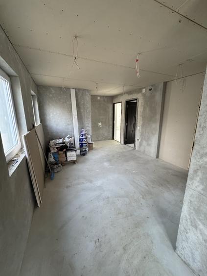 Casă individuală cu 5 camere cu Teren 900 Mp în Palanca