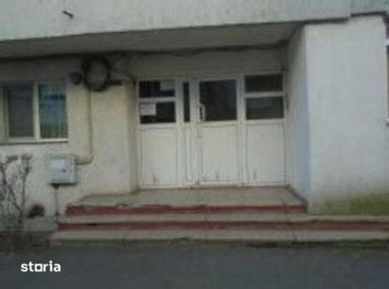 Apartament cu 3 camere în Obor