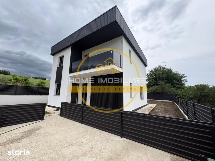Casă cu 4 camere cu Teren 470 Mp în Popricani