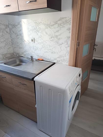 Inchiriez apartament in zona Dovali. Informati la tel 0766573579 - 10