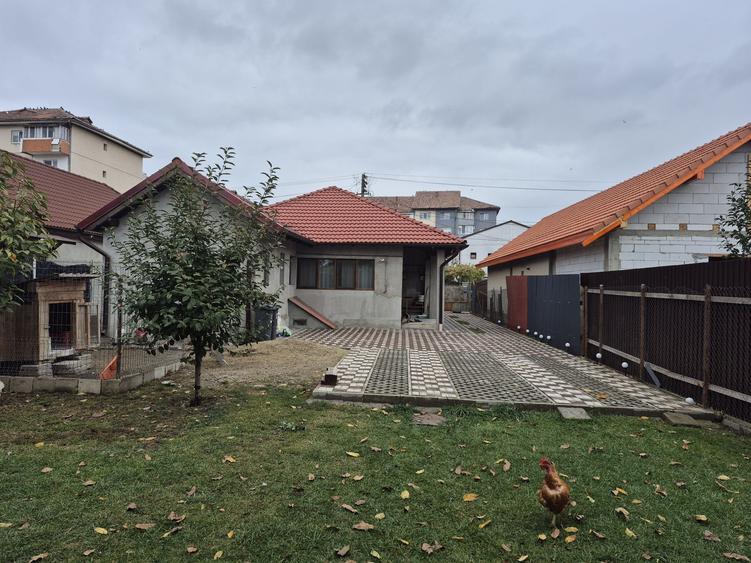 Casă cu 3 camere cu Teren 514 Mp în Central