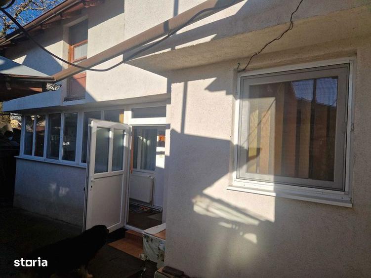 Casă cu 4 camere cu Teren 140 Mp în Blejoi
