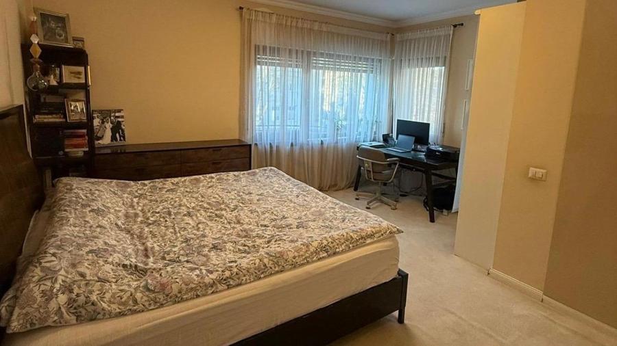 Apartament cu 4 camere decomandat, mobilat în Dorobanți