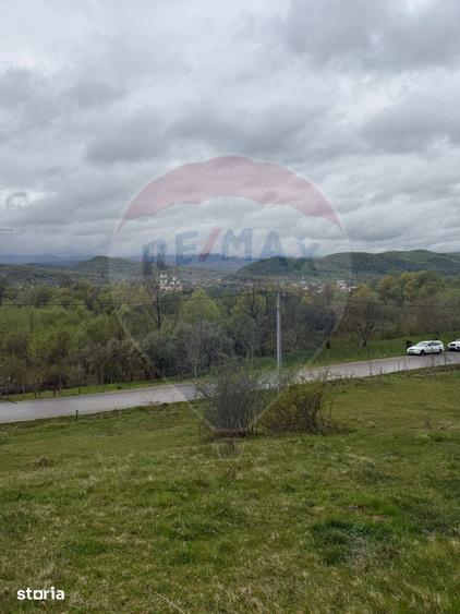 Teren de 4780 mp, în Central