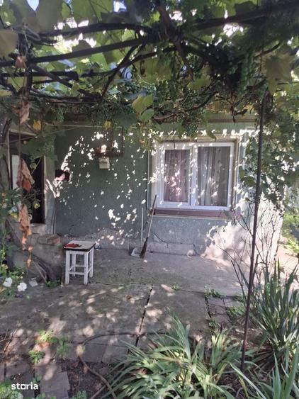 Casă cu 3 camere în Antiaeriană