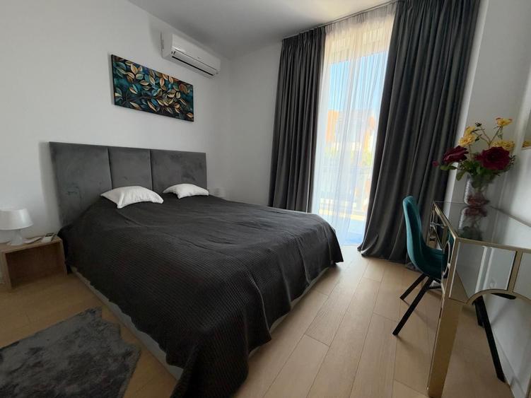 Apartament cu 2 camere decomandat în Băneasa