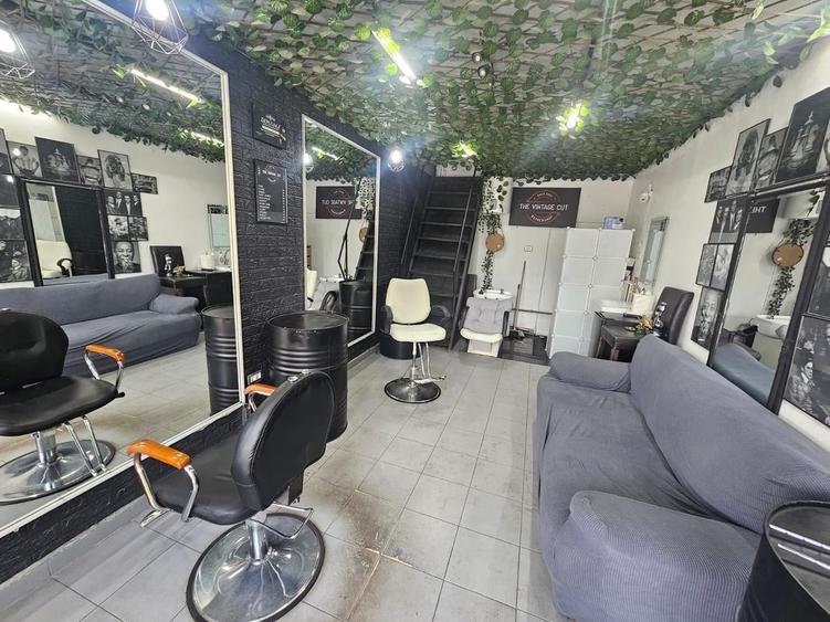Spațiu comercial, de 30 mp, în Trocadero