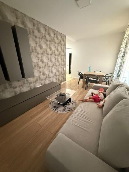 Apartament cu 2 camere decomandat în Olteni