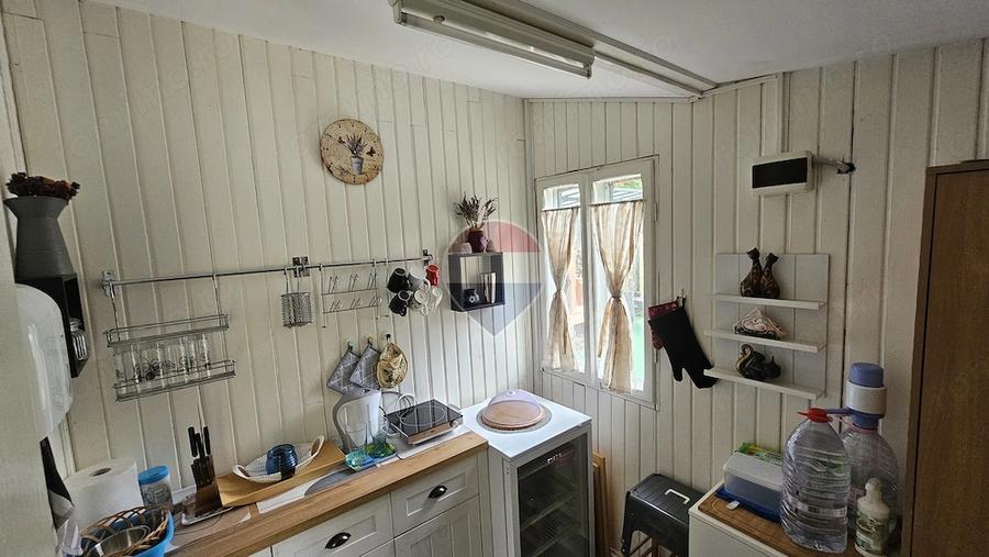 Casă cu Teren 2212 Mp în Alexandru cel Bun