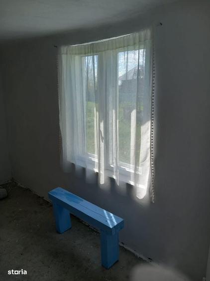 Casă cu 2 camere în Căteasca
