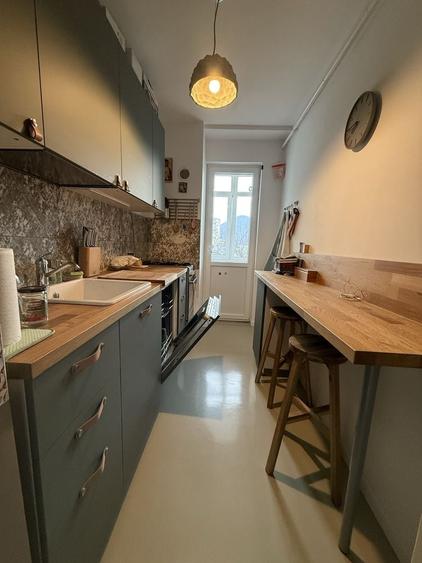 Apartament cu 2 camere semidecomandat în Central