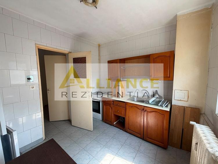 Apartament cu 2 camere decomandat în Berceni
