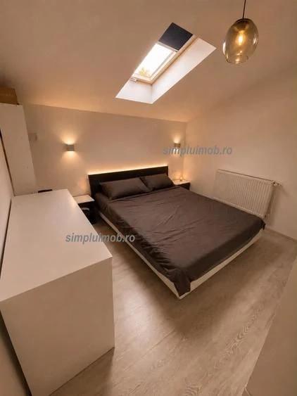 Apartament cu 3 camere decomandat, mobilat în Vitan
