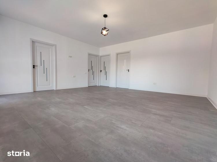 Casă cu 3 camere cu Teren 260 Mp în Valu lui Traian