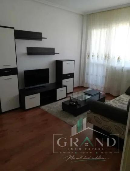 Apartament cu 2 camere decomandat, mobilat în Calea Turzii