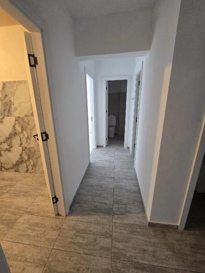 Apartament 2 camere Decomandate renovat Alexandru Obregia etaj 2 - 1