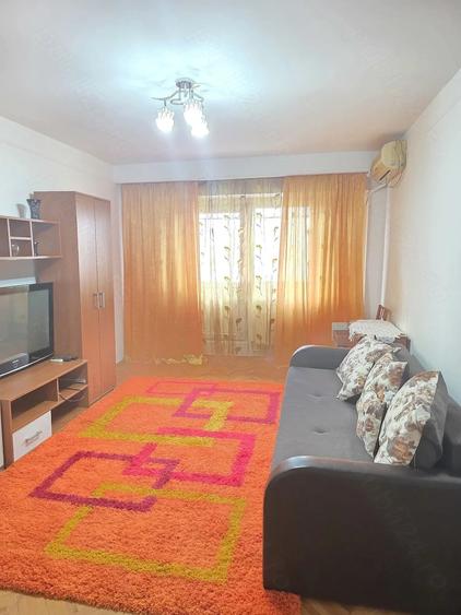 Apartament cu 2 camere decomandat în Buzaului