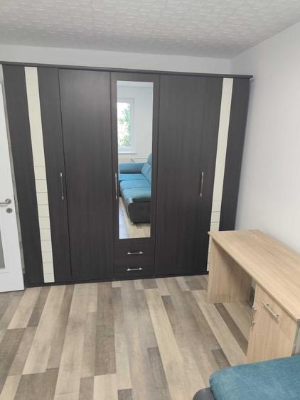Apartament cu 2 camere decomandat în Drumul Taberei