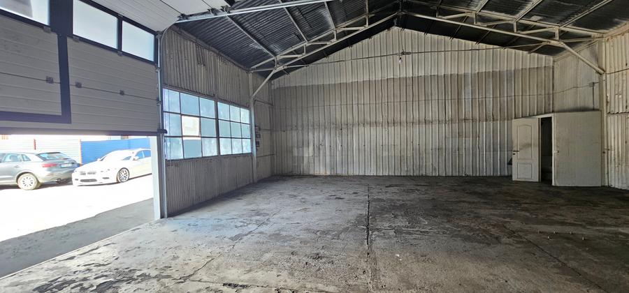 Spațiu industrial, de 150 mp, în Lazaret
