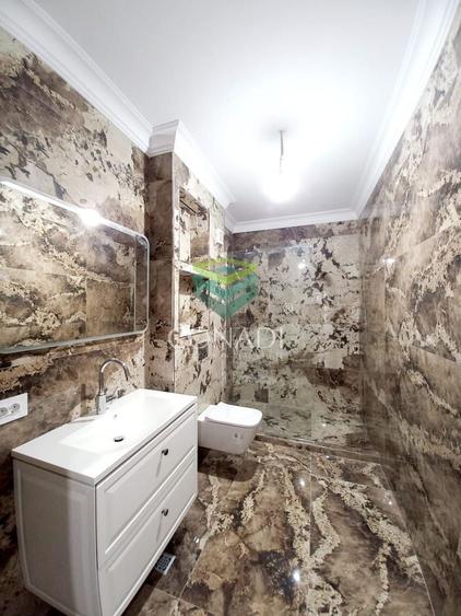 Apartament cu 4 camere decomandat în Băneasa