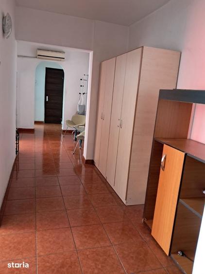 Apartament cu 3 camere decomandat în Militari