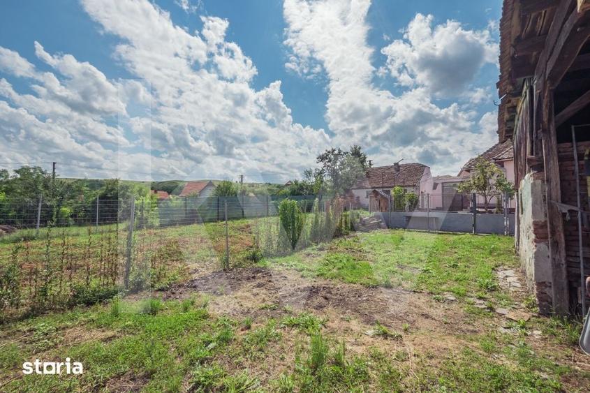 Casă cu 4 camere cu Teren 1132 Mp în Loamneș