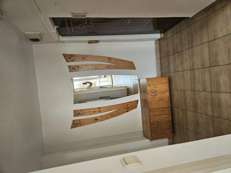 Inchiriez apartament 2 camere, Tudor, Zona pensiunea Europa