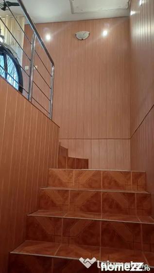 Casă cu 4 camere cu Canalizare în Granit