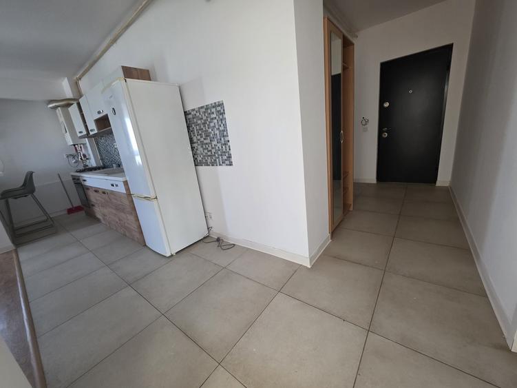 Apartament cu 2 camere decomandat în Fundeni