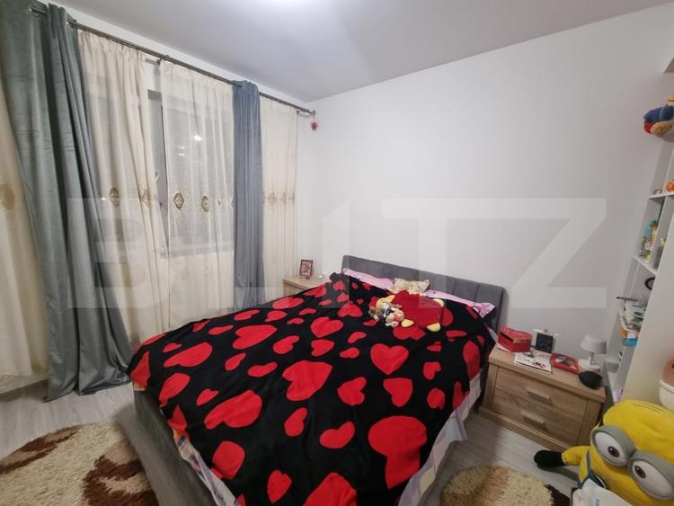 Apartament cu 3 camere decomandat, mobilat în Horpaz