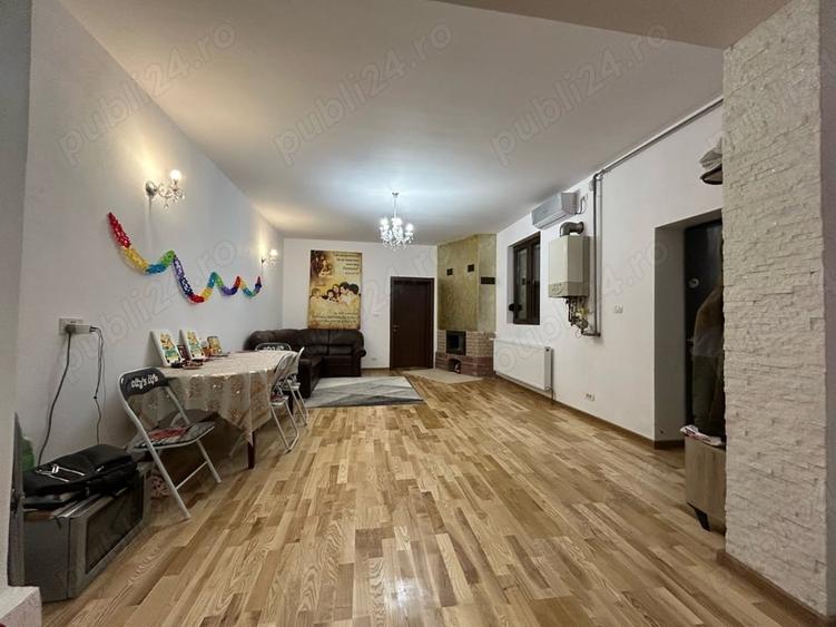 Casă cu 3 camere în Central