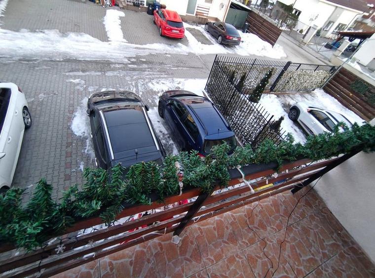Casă individuală cu 3 camere cu Canalizare în Arhitecților - Calea Cisnădiei