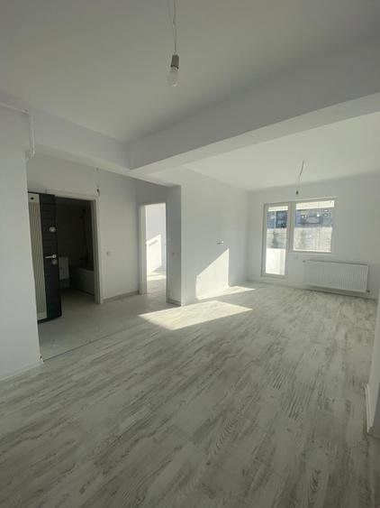 Apartament cu 2 camere decomandat în Militari