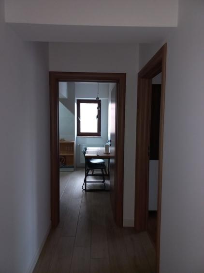 Apartament cu 3 camere decomandat în Ștefănești