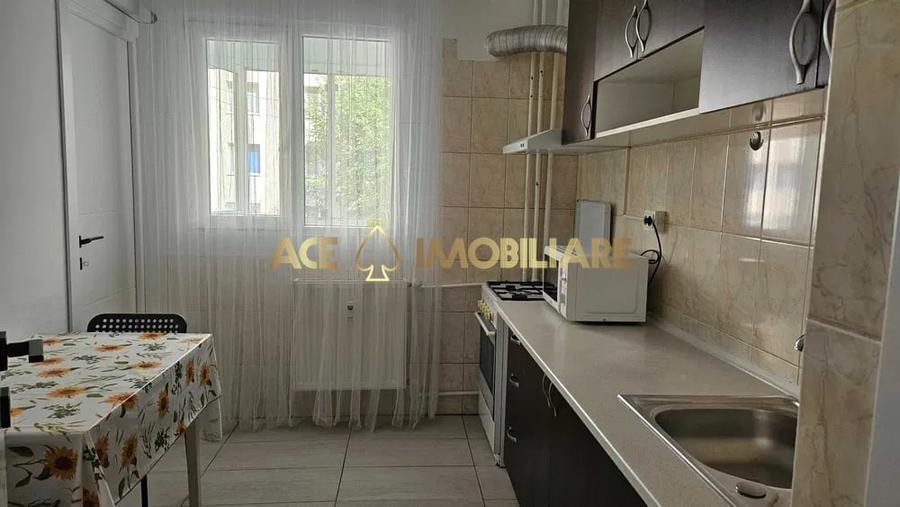 Apartament cu 2 camere decomandat, mobilat în Crângași