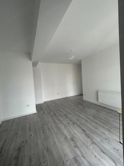 Apartament cu 2 camere semidecomandat în Lunca Cetățuii