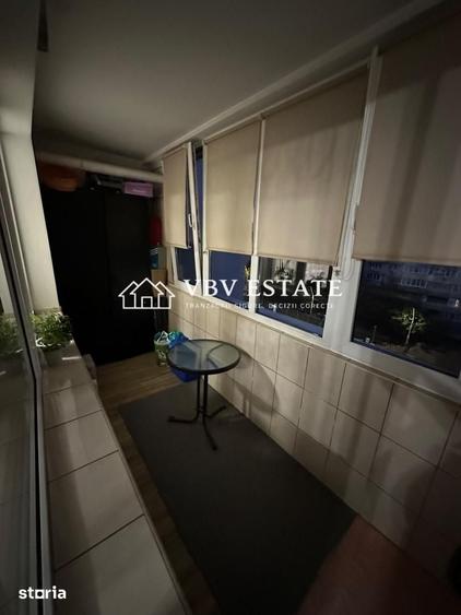 Apartament cu 2 camere semidecomandat în 1 Mai