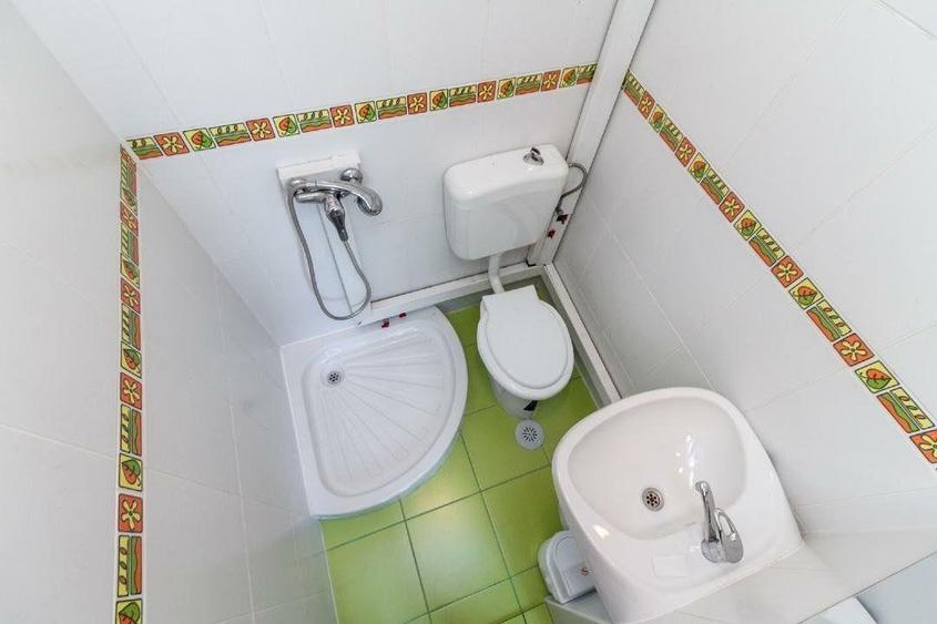 Casă individuală cu 7 camere cu Teren 4290 Mp în Valea Doftanei