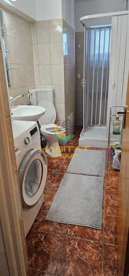 Apartament cu 2 camere decomandat în P-ța Unirii