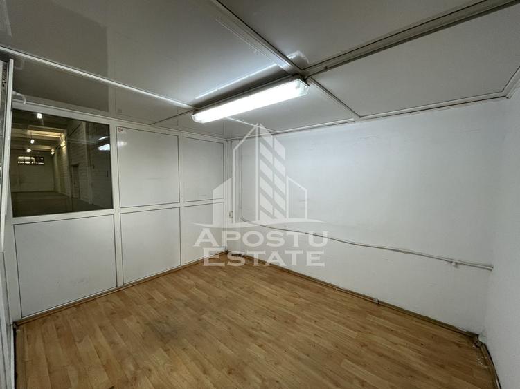 Spațiu industrial, de 670 mp, în Semicentral