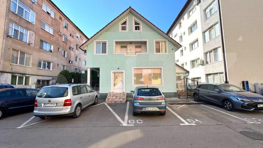 Casa individuala in zona Lama - oportunitate unica - 1
